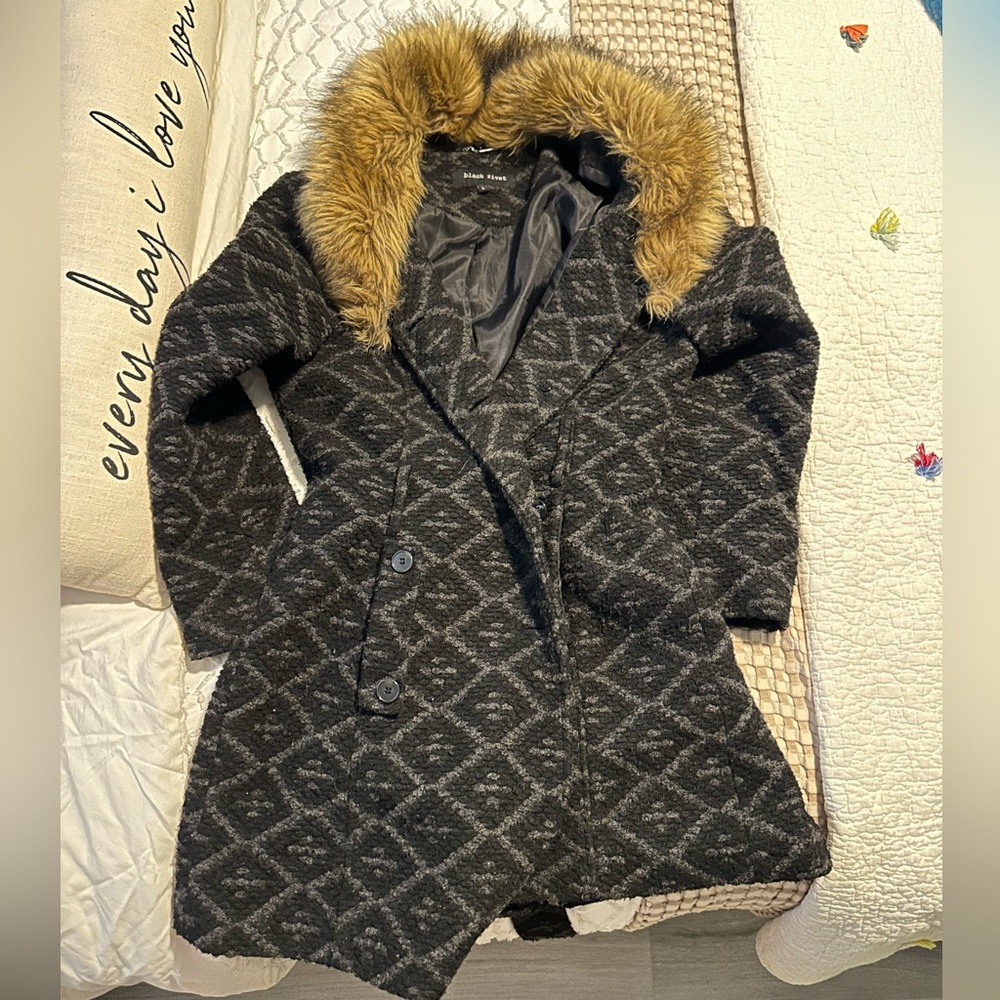Black Rivet Coat with removable fur hood in size Large